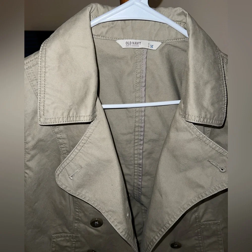 Old Navy Short Trench - Picture 4 of 11